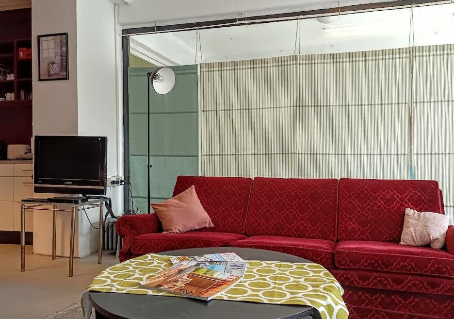 Lounge-Style-Hostel Sankt Veit an der Glan Esterno foto